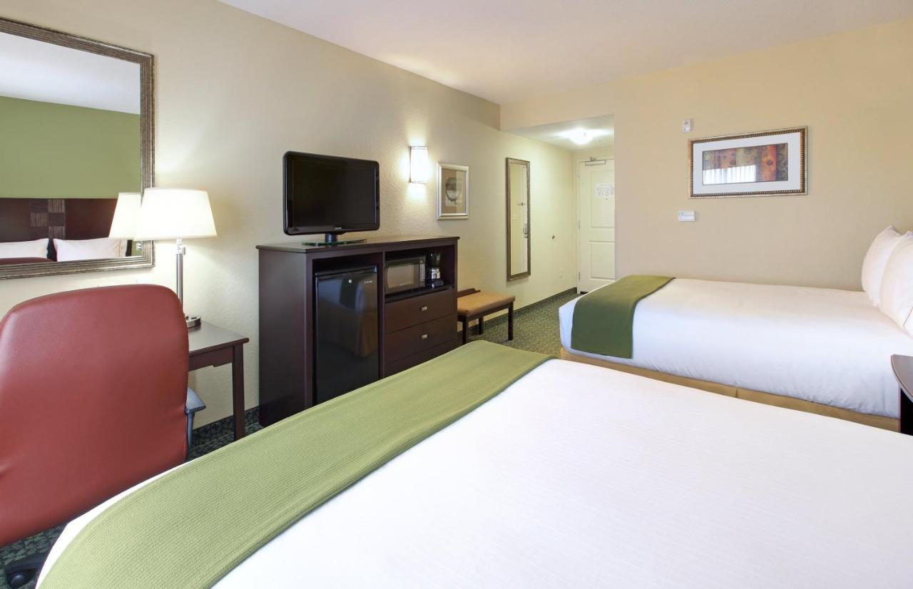 Holiday Inn Express & Suites Covington By Ihg Dış mekan fotoğraf