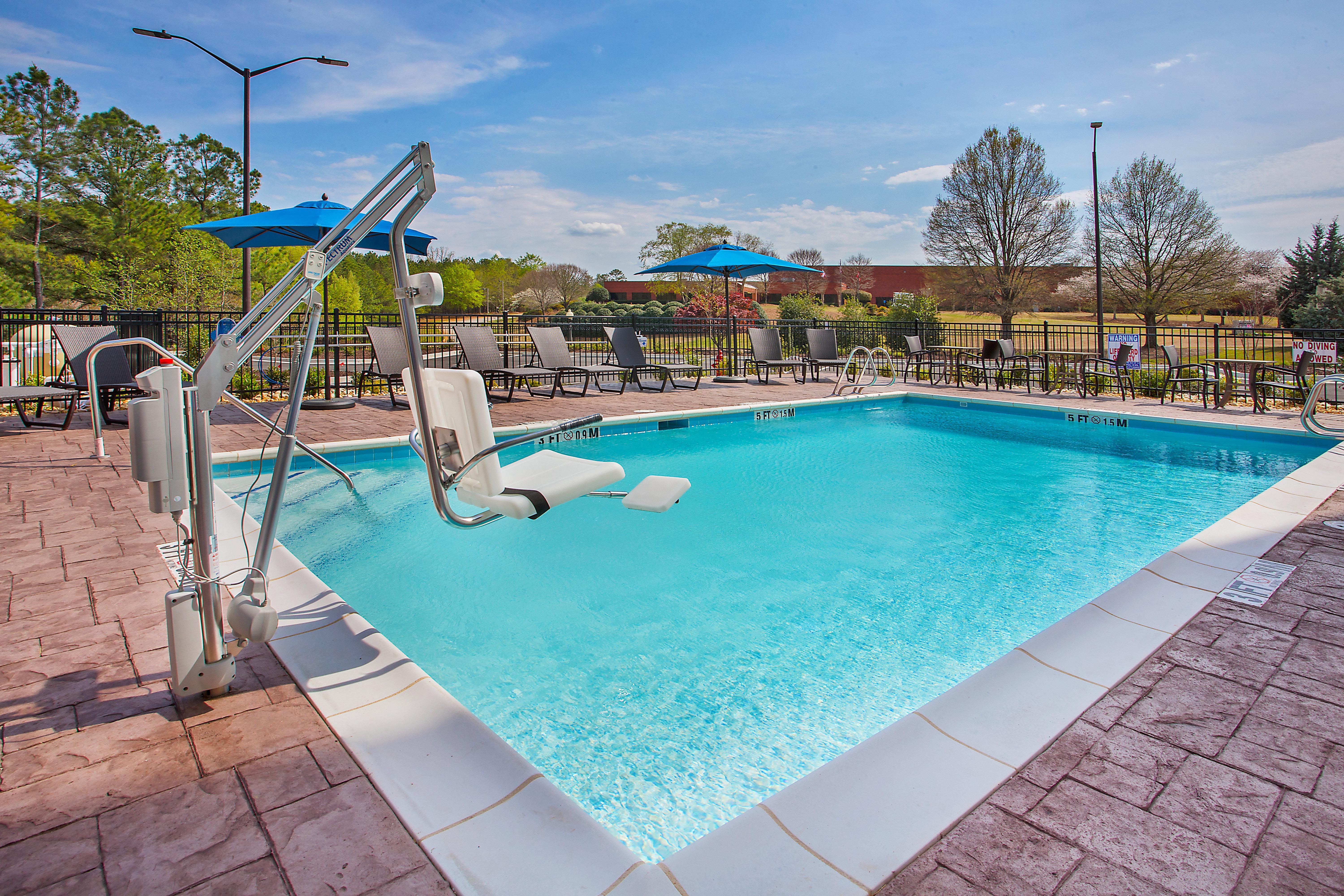 Holiday Inn Express & Suites Covington By Ihg Dış mekan fotoğraf