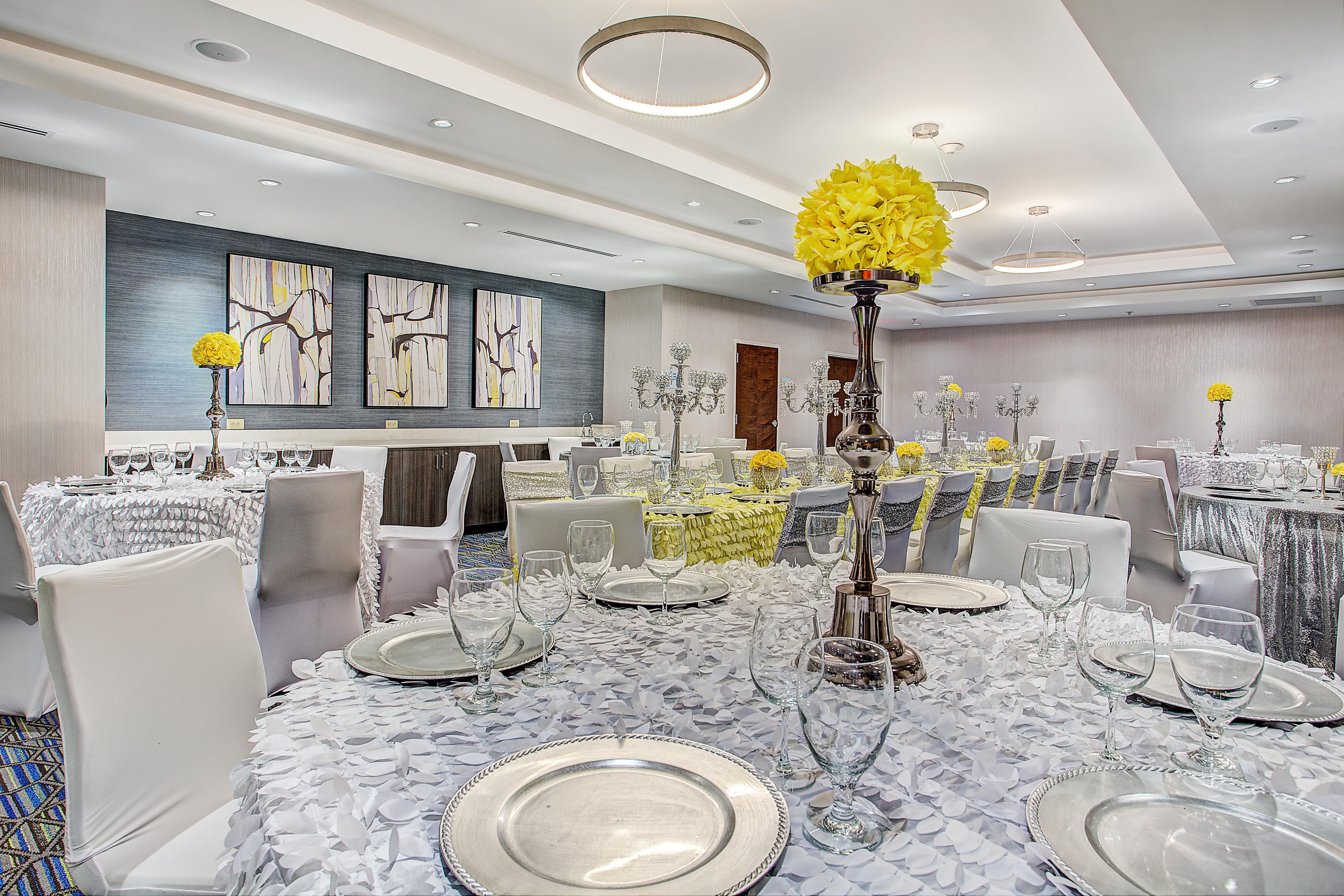 Holiday Inn Express & Suites Covington By Ihg Dış mekan fotoğraf