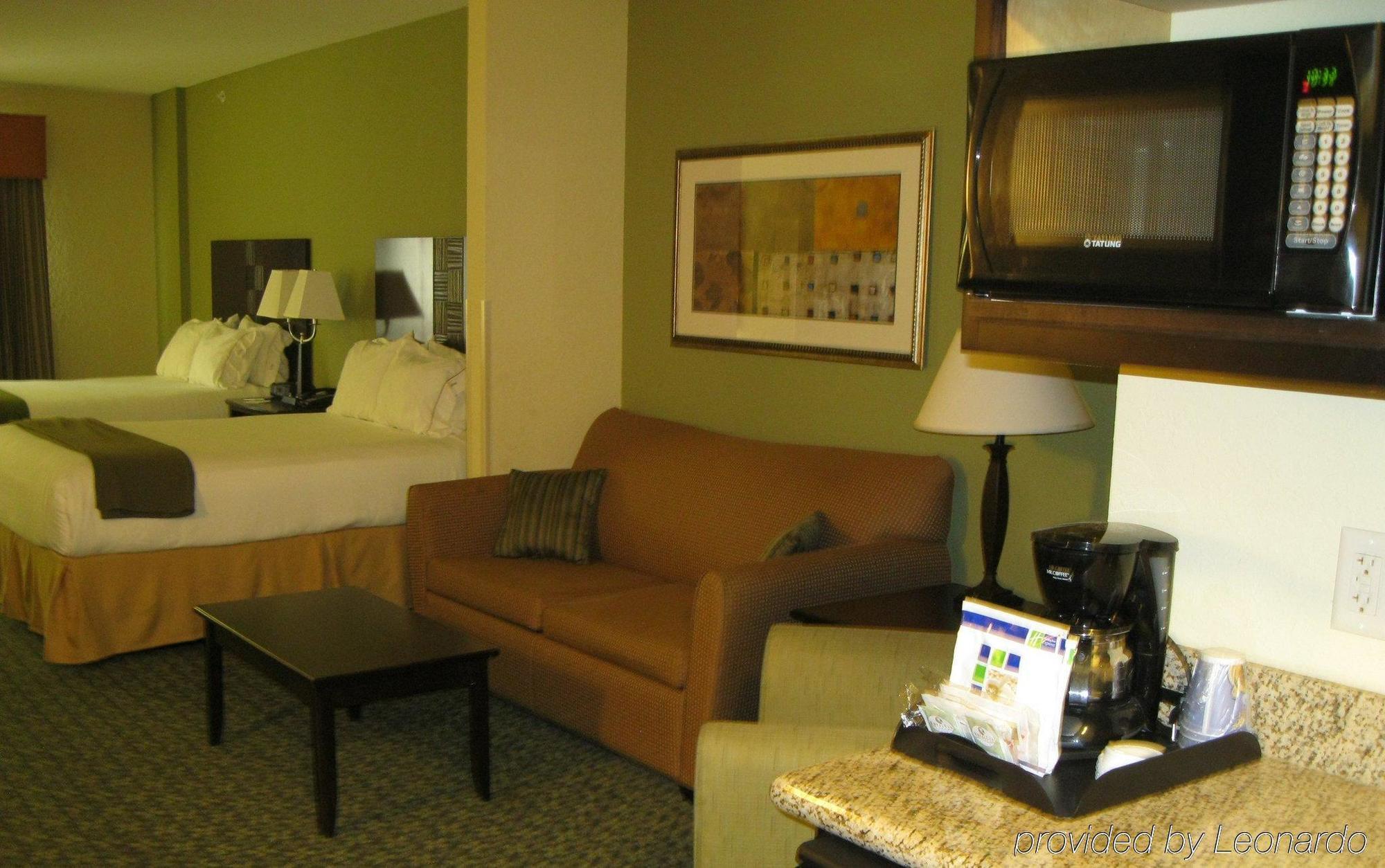 Holiday Inn Express & Suites Covington By Ihg Dış mekan fotoğraf