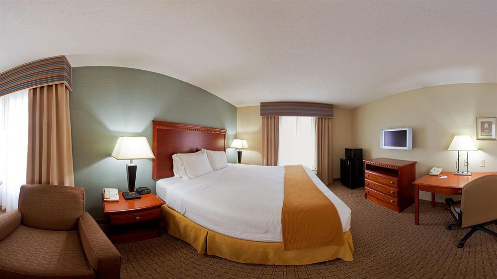 Holiday Inn Express & Suites Covington By Ihg Dış mekan fotoğraf