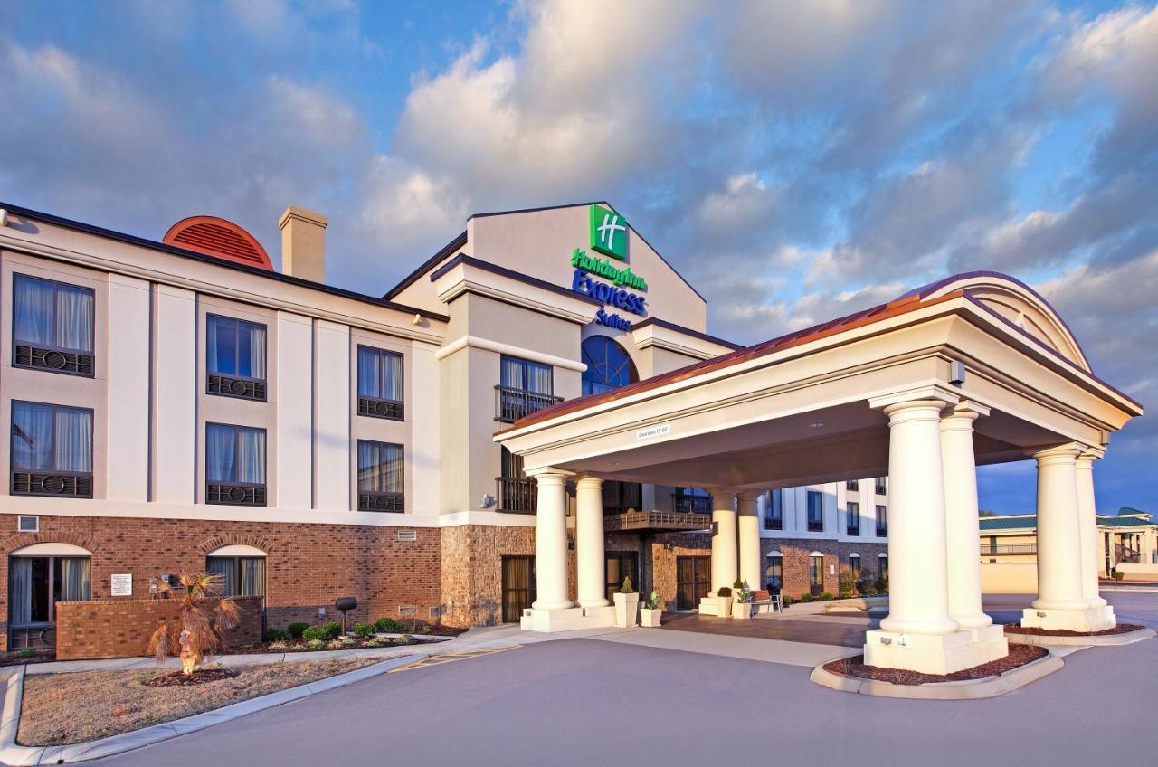Holiday Inn Express & Suites Covington By Ihg Dış mekan fotoğraf